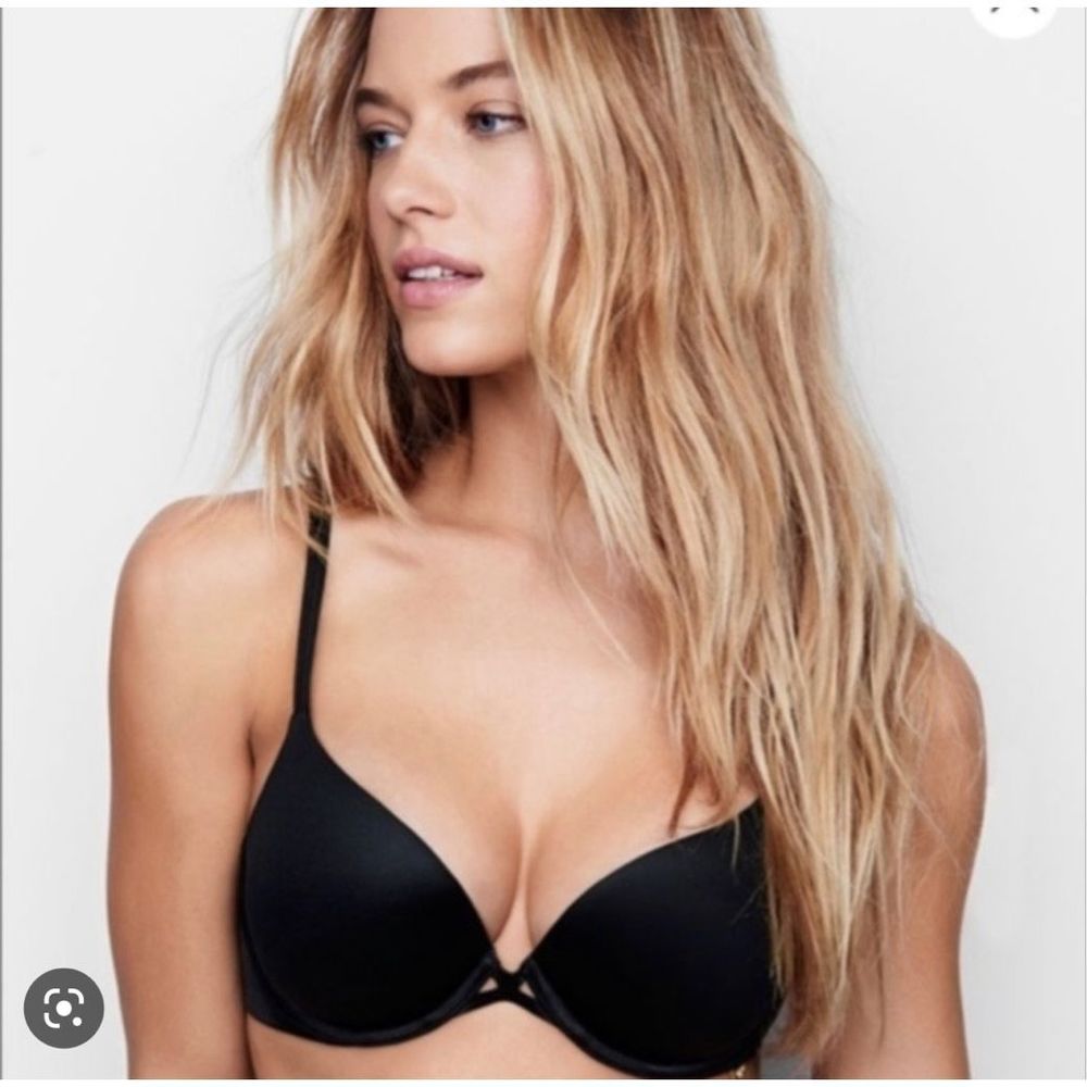 Victorias Secret Very Sexy push up
